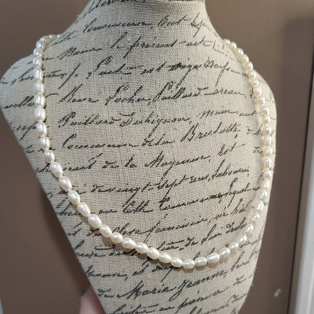 N/A knotted string
